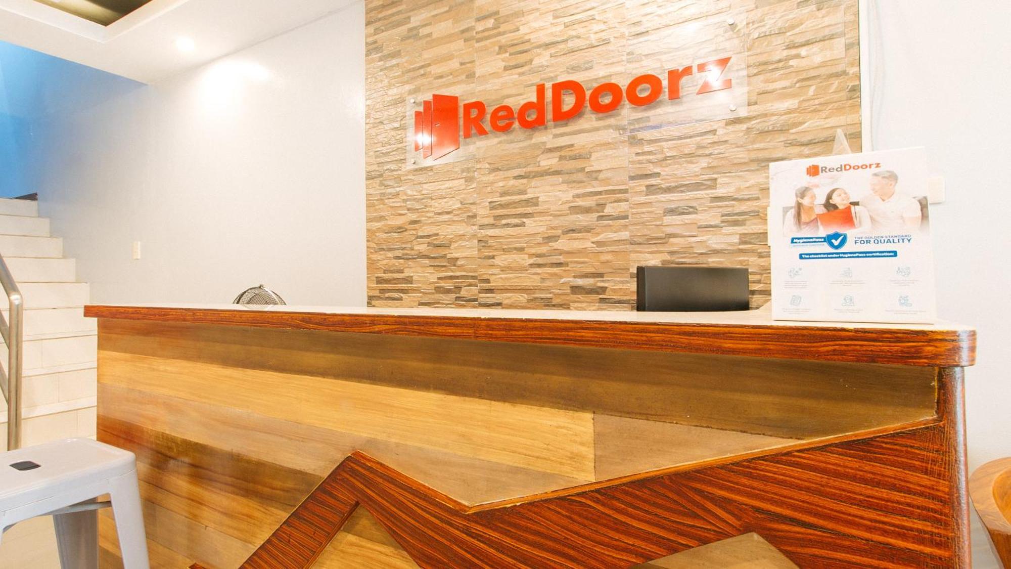 Reddoorz Near Bambang Station Ξενοδοχείο Μανίλα Εξωτερικό φωτογραφία