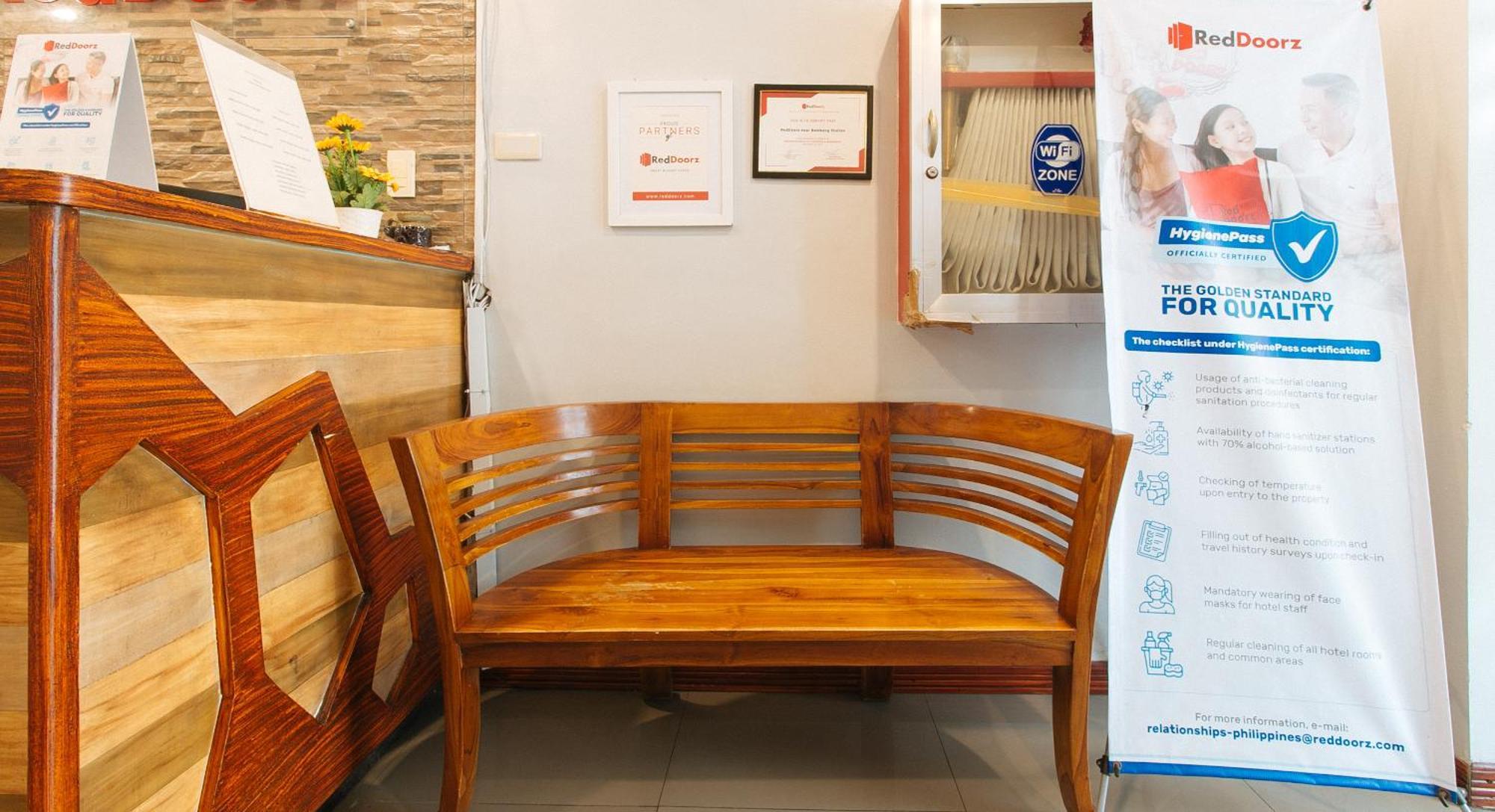 Reddoorz Near Bambang Station Ξενοδοχείο Μανίλα Εξωτερικό φωτογραφία