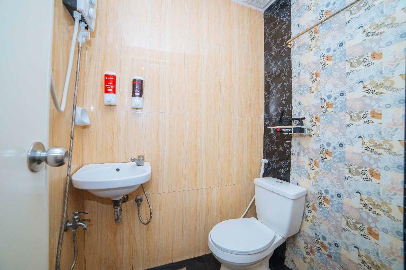 Reddoorz Near Bambang Station Ξενοδοχείο Μανίλα Εξωτερικό φωτογραφία